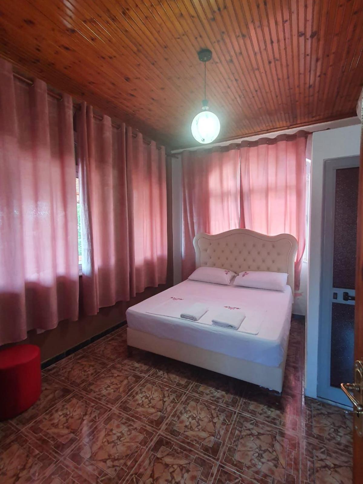 Hotel Piccolino Shkodër Eksteriør bilde